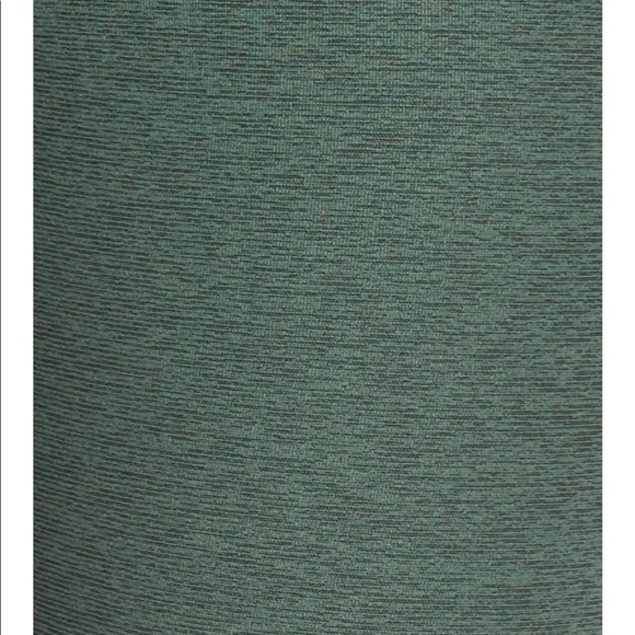 Outdoor Voices Army Green Leggings - Picture 4 of 13